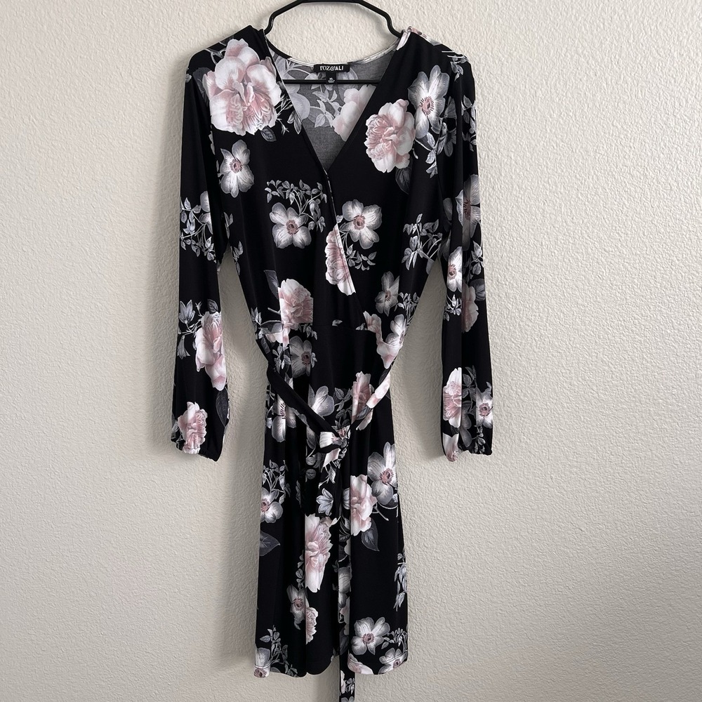 Roz & Ali XL Belted Dress Midi Floral Surplice Stretch Black White